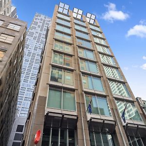 Melbourne Hotel CBD